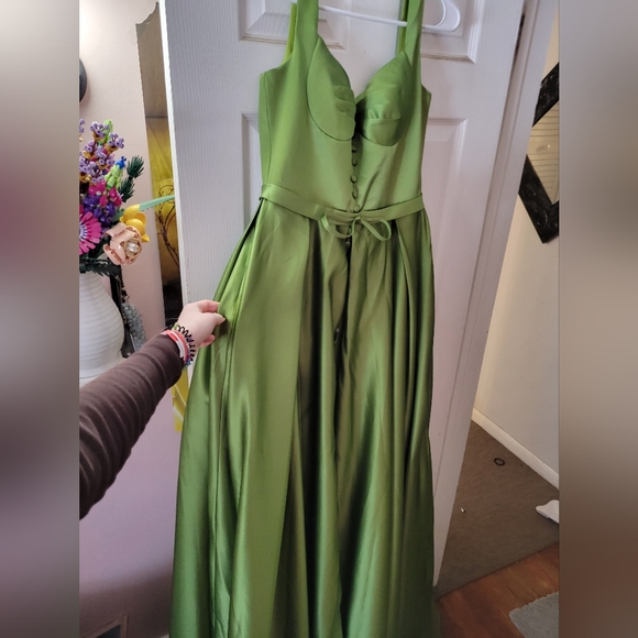 Dresses & Skirts - green corset buttoned prom dress